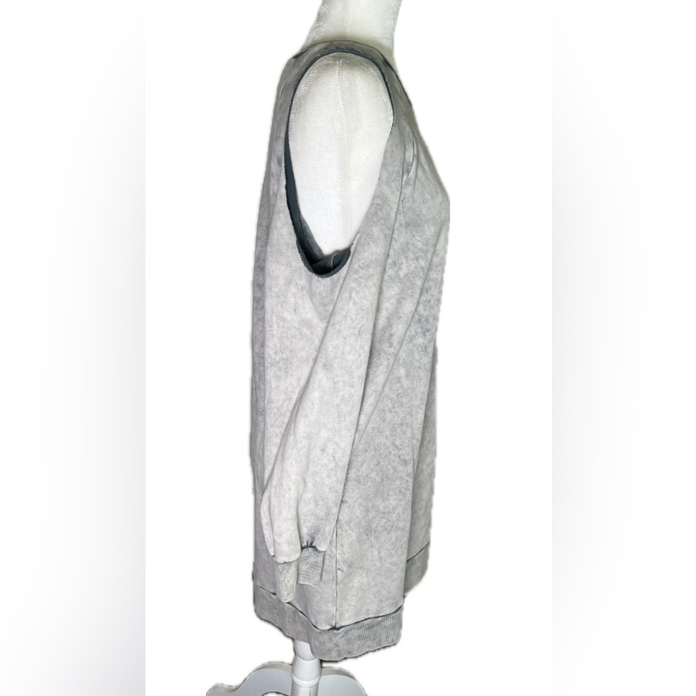 Newbury Kustom Cold Shoulder Long Sleeve Sweatshirt Dress Distressed Gray Medium - Picture 4 of 12